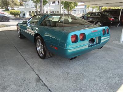 1995 Chevrolet Corvette - Photo 3 - Kirkland, WA 98033
