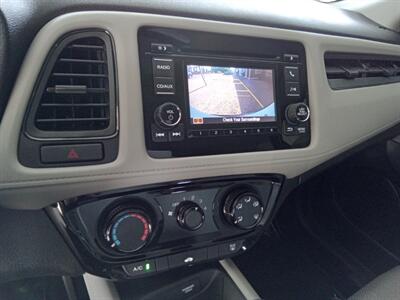 2016 Honda HR-V LX   - Photo 19 - Kirkland, WA 98033