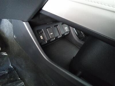 2016 Honda HR-V LX   - Photo 20 - Kirkland, WA 98033