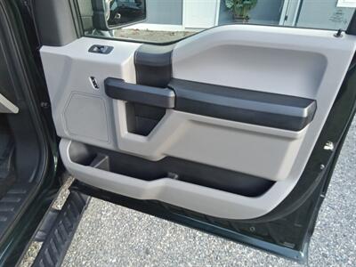 2015 Ford F-150 SuperCrew 4x4 - Photo 14 - Kirkland, WA 98033