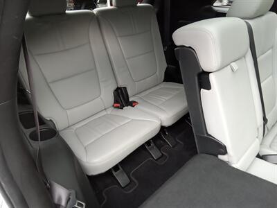 2015 Kia Sorento SX Limited AWD - Photo 13 - Kirkland, WA 98033