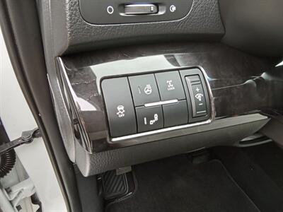 2015 Kia Sorento SX Limited AWD - Photo 28 - Kirkland, WA 98033