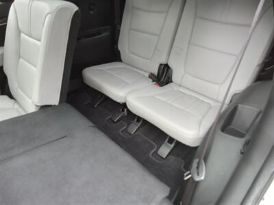 2015 Kia Sorento SX Limited AWD - Photo 14 - Kirkland, WA 98033
