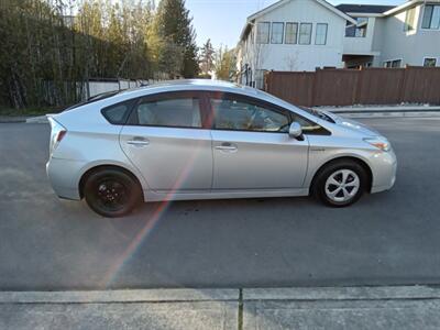 2013 Toyota Prius Three   - Photo 6 - Kirkland, WA 98033