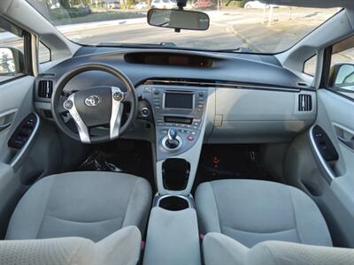 2013 Toyota Prius Three   - Photo 13 - Kirkland, WA 98033