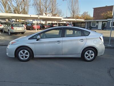 2013 Toyota Prius Three   - Photo 2 - Kirkland, WA 98033