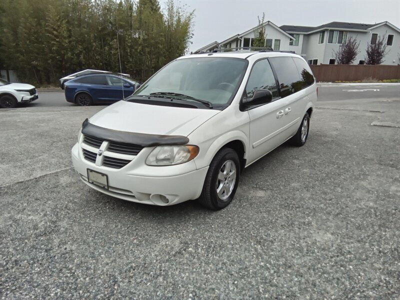 2006 Dodge Grand Caravan SXT   - Photo 1 - Kirkland, WA 98033