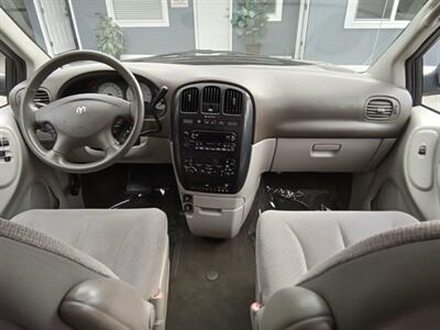 2006 Dodge Grand Caravan SXT   - Photo 19 - Kirkland, WA 98033