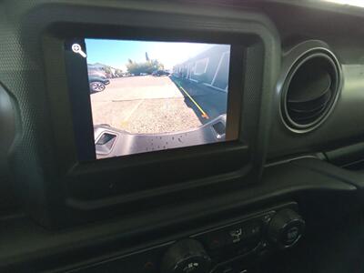 2020 Jeep Gladiator Sport S - Photo 19 - Kirkland, WA 98033