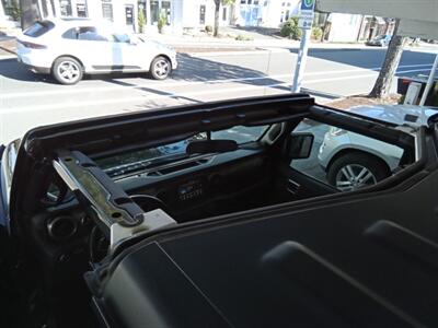2020 Jeep Gladiator Sport S - Photo 10 - Kirkland, WA 98033