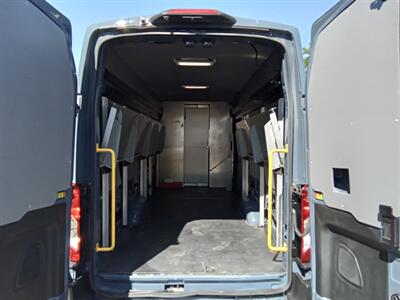 2020 Ford Transit 250   - Photo 11 - Kirkland, WA 98033