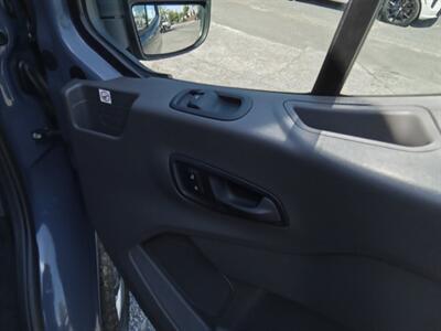2020 Ford Transit 250   - Photo 14 - Kirkland, WA 98033