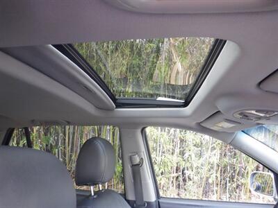2009 Hyundai SANTA FE SE   - Photo 13 - Kirkland, WA 98033