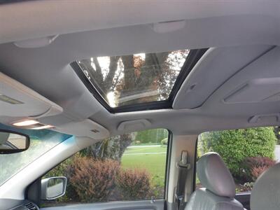 2007 Honda Odyssey Touring   - Photo 13 - Kirkland, WA 98033