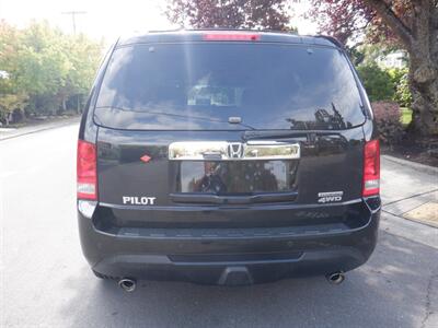 2013 Honda Pilot Touring   - Photo 4 - Kirkland, WA 98033