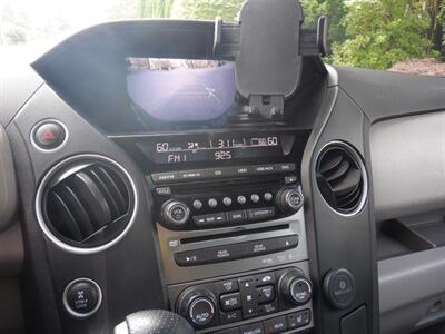 2013 Honda Pilot Touring   - Photo 21 - Kirkland, WA 98033