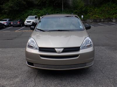 2004 Toyota Sienna LE 7 Passenger   - Photo 8 - Kirkland, WA 98033