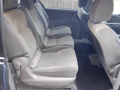 2009 Toyota Sienna CE 7-Passenger   - Photo 16 - Kirkland, WA 98033