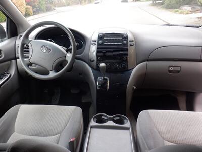 2009 Toyota Sienna CE 7-Passenger   - Photo 18 - Kirkland, WA 98033