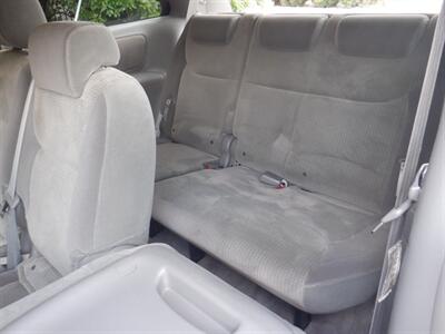 2009 Toyota Sienna CE 7-Passenger   - Photo 11 - Kirkland, WA 98033