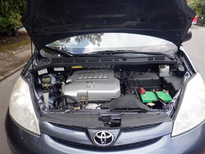 2009 Toyota Sienna CE 7-Passenger   - Photo 23 - Kirkland, WA 98033