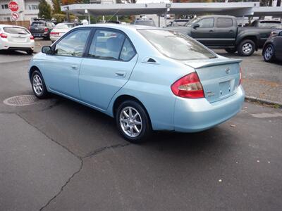 2001 Toyota Prius   - Photo 3 - Kirkland, WA 98033