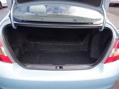 2001 Toyota Prius   - Photo 18 - Kirkland, WA 98033