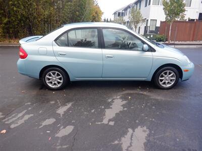 2001 Toyota Prius   - Photo 6 - Kirkland, WA 98033