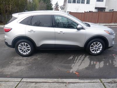 2020 Ford Escape SE - Photo 6 - Kirkland, WA 98033