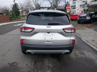 2020 Ford Escape SE - Photo 4 - Kirkland, WA 98033