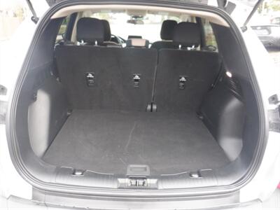 2020 Ford Escape SE - Photo 11 - Kirkland, WA 98033