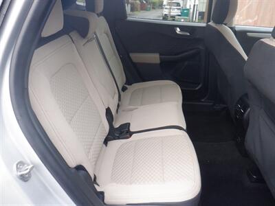 2020 Ford Escape SE - Photo 12 - Kirkland, WA 98033
