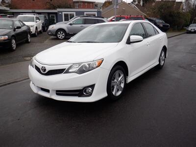 2014 Toyota Camry SE - Photo 1 - Kirkland, WA 98033