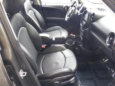 2014 MINI Countryman Cooper S   - Photo 10 - Kirkland, WA 98033