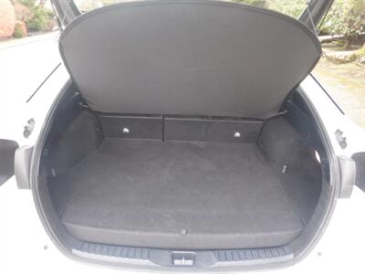 2017 Toyota Prius Prime Plus   - Photo 19 - Kirkland, WA 98033