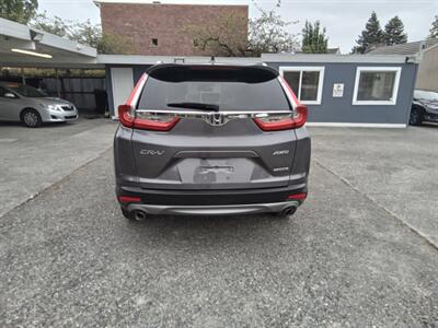 2019 Honda CR-V Touring - Photo 4 - Kirkland, WA 98033
