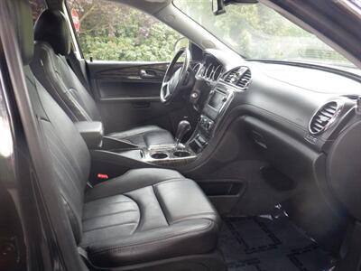 2014 Buick Enclave Premium   - Photo 8 - Kirkland, WA 98033