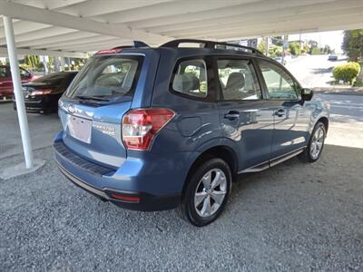 2016 Subaru Forester 2.5i   - Photo 5 - Kirkland, WA 98033