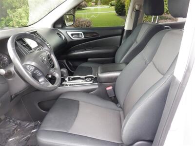 2018 Nissan Pathfinder SV   - Photo 9 - Kirkland, WA 98033