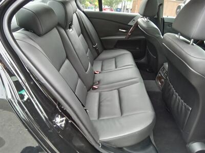 2005 BMW 525i   - Photo 12 - Kirkland, WA 98033