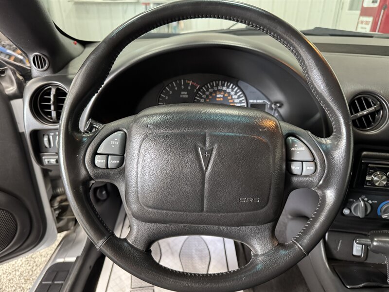 2002 Pontiac Firebird Trans Am WS6 - Photo 7 - Rochelle, IL 61068