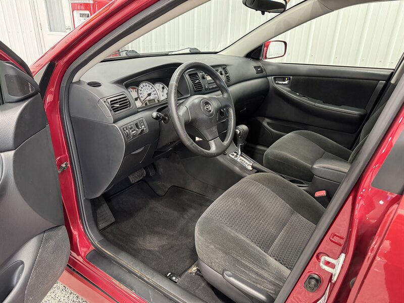 2006 Toyota Corolla S   - Photo 6 - Rochelle, IL 61068