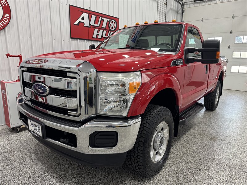 2012 Ford F-350 XLT - Photo 2 - Rochelle, IL 61068