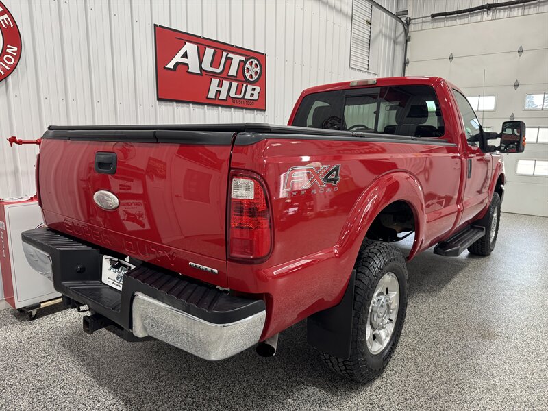 2012 Ford F-350 XLT - Photo 16 - Rochelle, IL 61068
