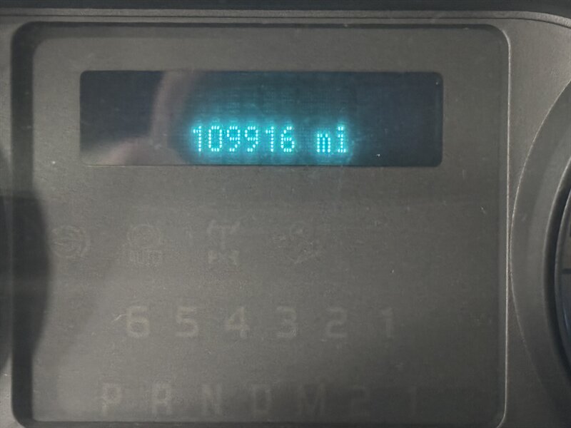 2012 Ford F-350 XLT - Photo 5 - Rochelle, IL 61068