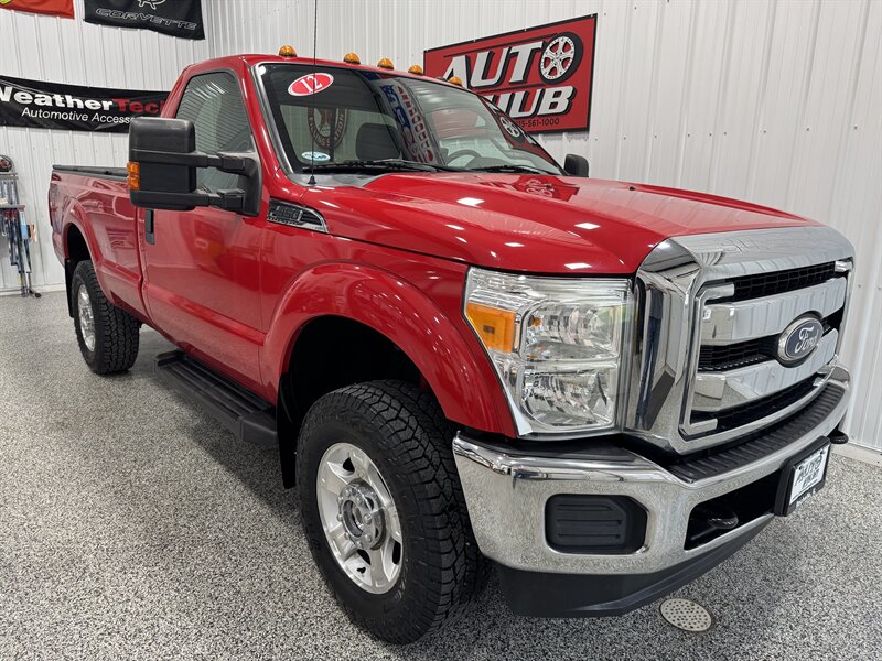 2012 Ford F-350 XLT - Photo 4 - Rochelle, IL 61068