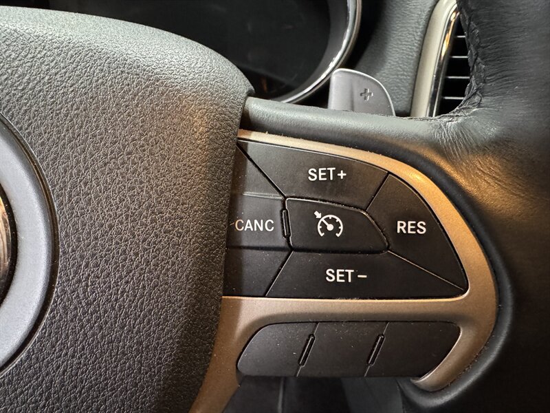 2017 Jeep Grand Cherokee Laredo - Photo 9 - Rochelle, IL 61068