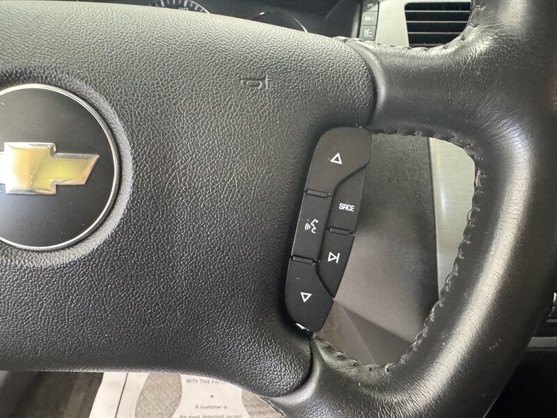 2007 Chevrolet Impala LT   - Photo 9 - Rochelle, IL 61068