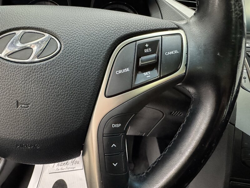 2013 Hyundai Azera GLS - Photo 9 - Rochelle, IL 61068