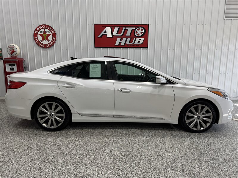 2013 Hyundai Azera GLS - Photo 3 - Rochelle, IL 61068